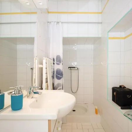 Charmante Maison Calme Et Agreable Lunel 펜션